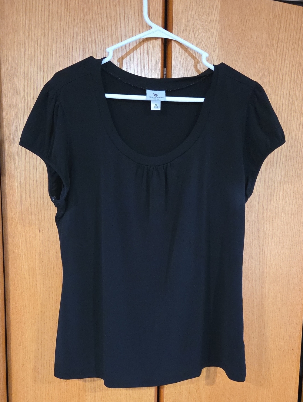 Worthington Black Scoop Neck Short Sleeve Tee with Gather Detail